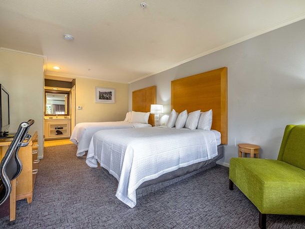 Best Westeren Plus Dixon Davis, California - Double Queen Bed Rooms